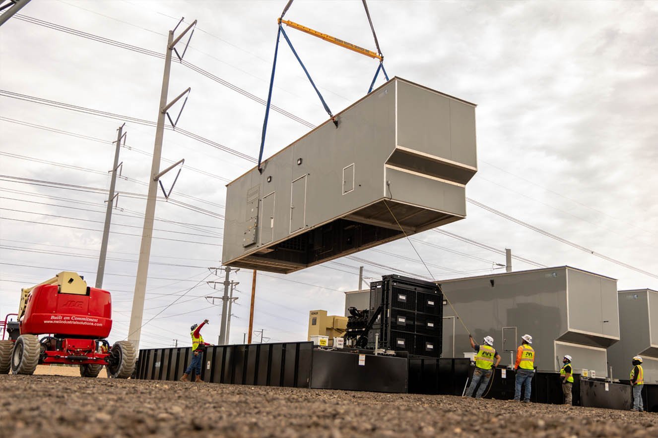 Grua industrial izaje maquinaria pesada rigging Tijuana AZVIR
